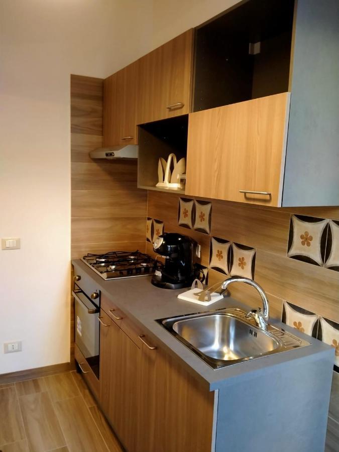 Al Civico 1 Apartments Trapani Kültér fotó
