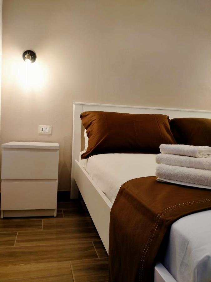 Al Civico 1 Apartments Trapani Kültér fotó
