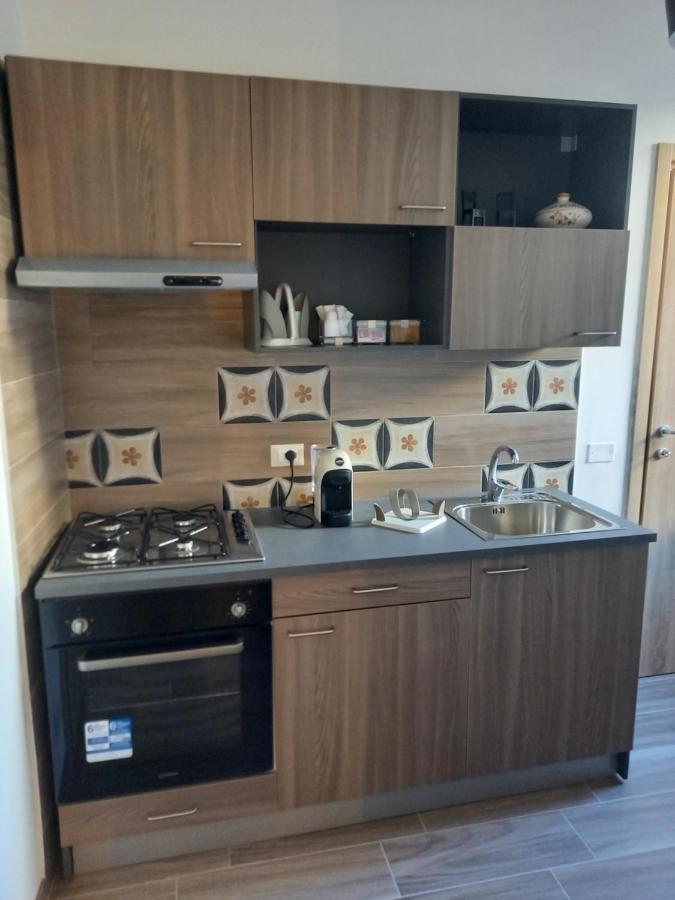 Al Civico 1 Apartments Trapani Kültér fotó